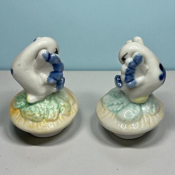 Vintage Blue & White Porcelain Duck Bottle Toppers 2” Bath Salt Jar Stoppers - Picture 1 of 8
